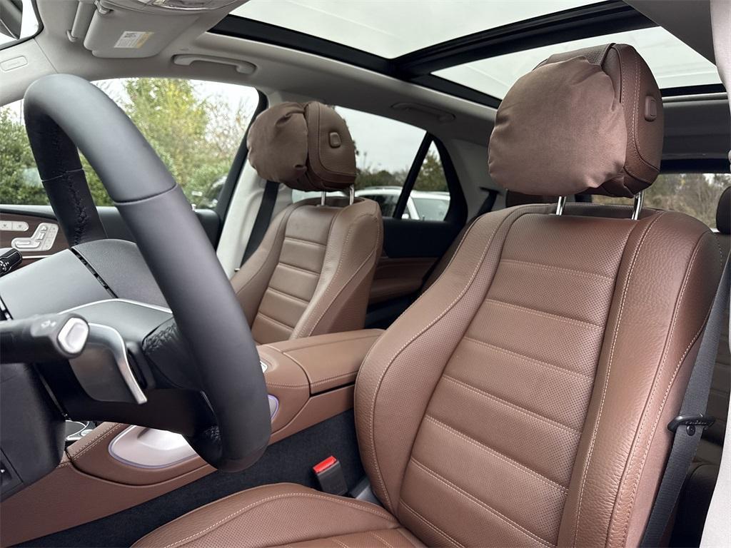 new 2026 Mercedes-Benz GLE 450 car, priced at $88,295