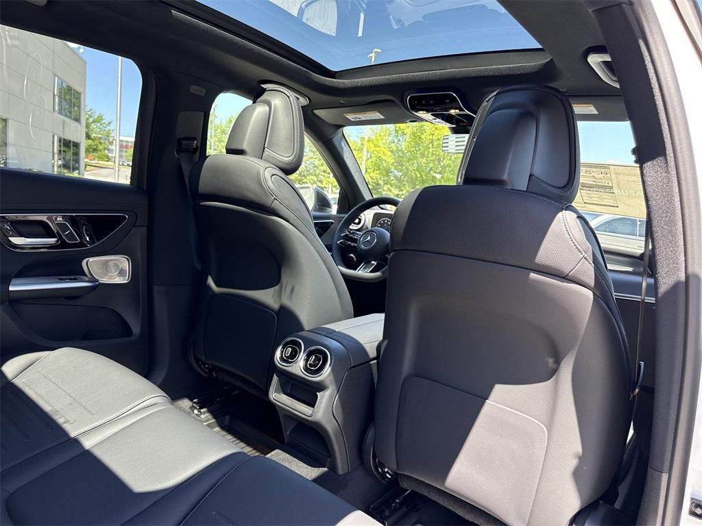 new 2025 Mercedes-Benz GLC 350e car, priced at $74,910