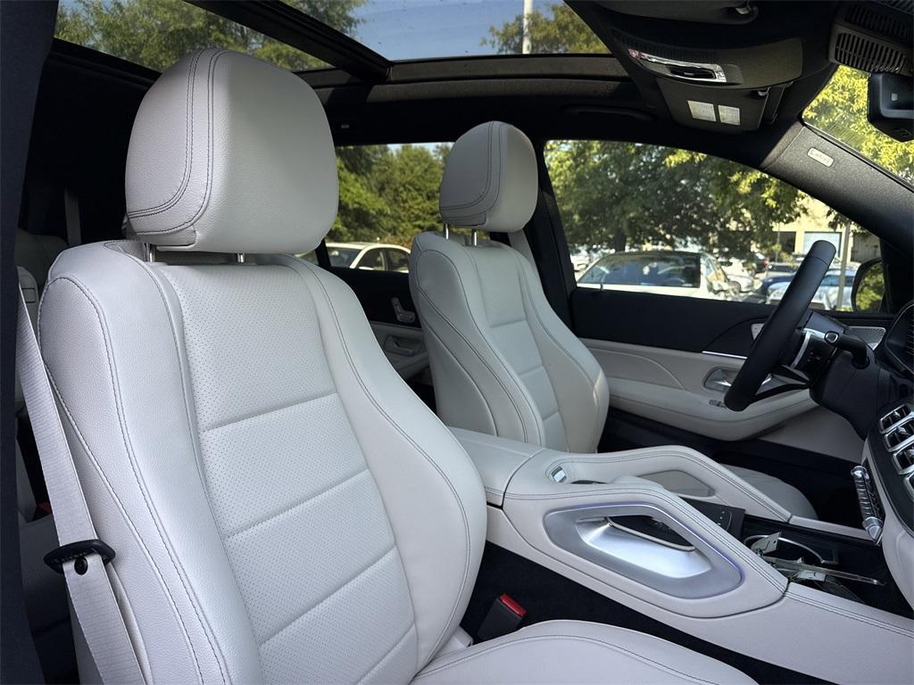 used 2025 Mercedes-Benz GLS 450 car, priced at $88,900