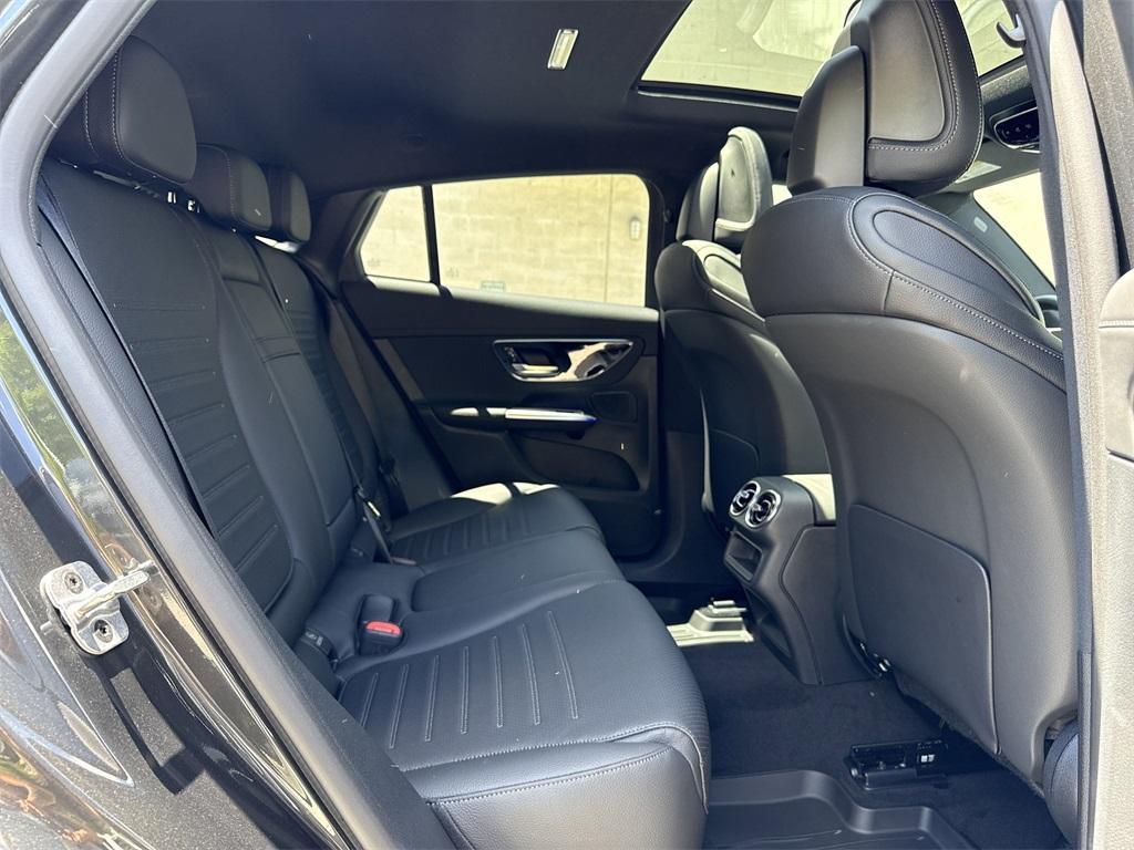 new 2025 Mercedes-Benz GLC 300 car, priced at $68,235