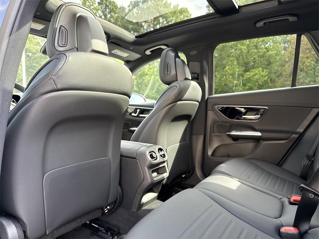 new 2026 Mercedes-Benz GLC 300 car, priced at $58,450