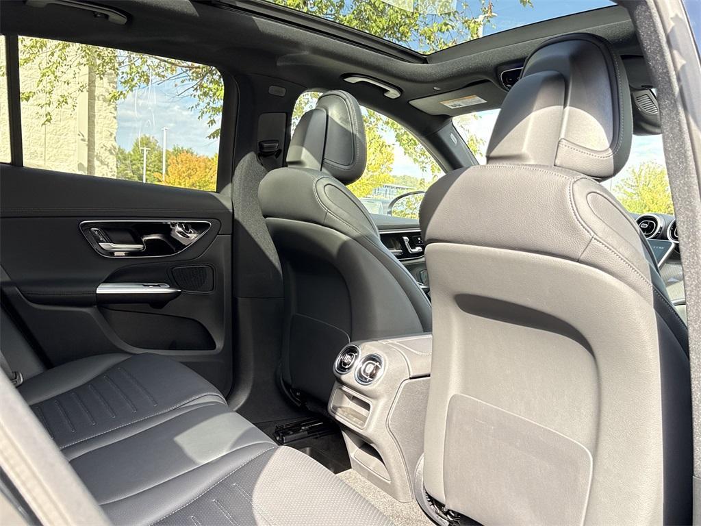 new 2026 Mercedes-Benz GLC 300 car, priced at $58,450