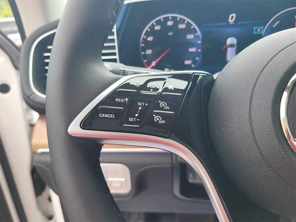 new 2025 Mercedes-Benz GLE 450e car, priced at $86,065