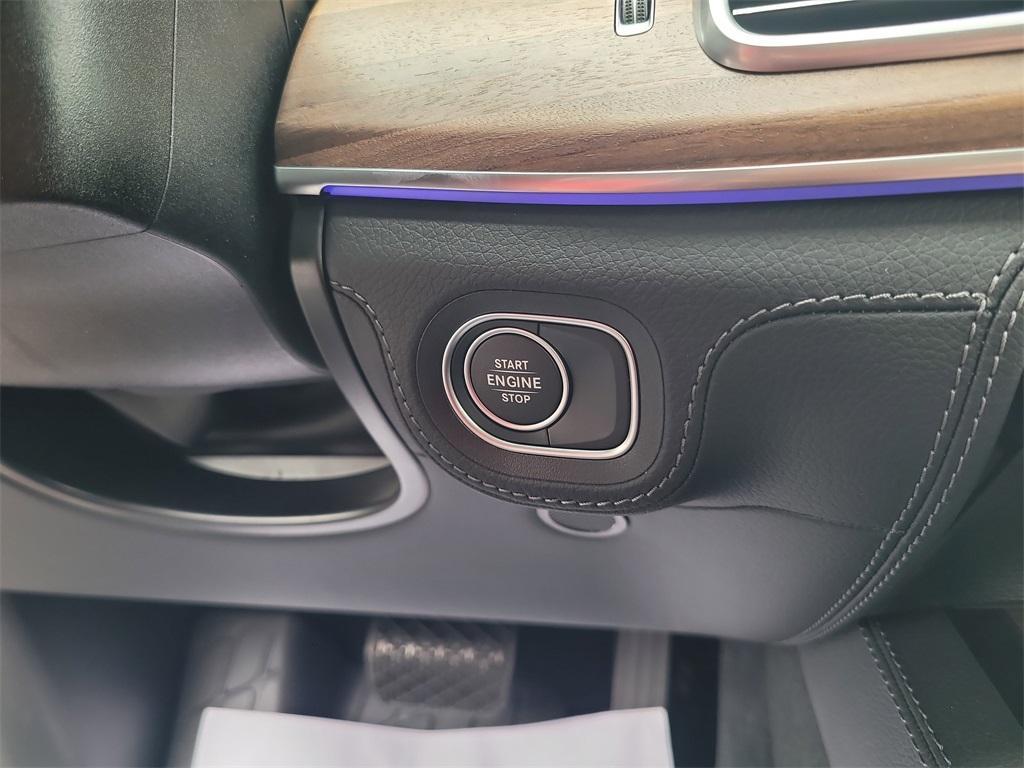 new 2025 Mercedes-Benz GLE 450e car, priced at $86,065