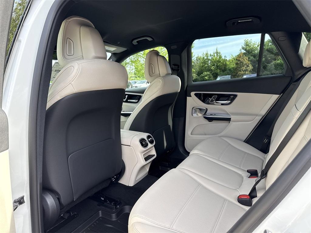 new 2025 Mercedes-Benz GLC 350e car, priced at $64,685