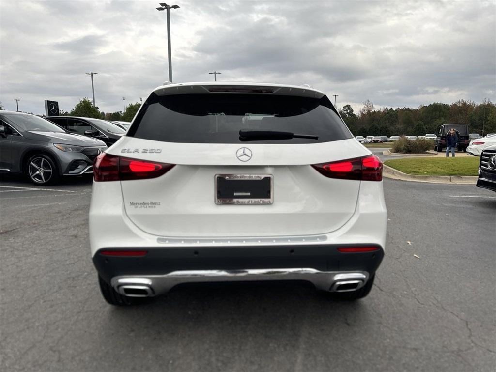 new 2025 Mercedes-Benz GLA 250 car, priced at $45,845