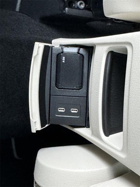 new 2025 Mercedes-Benz GLA 250 car, priced at $45,845