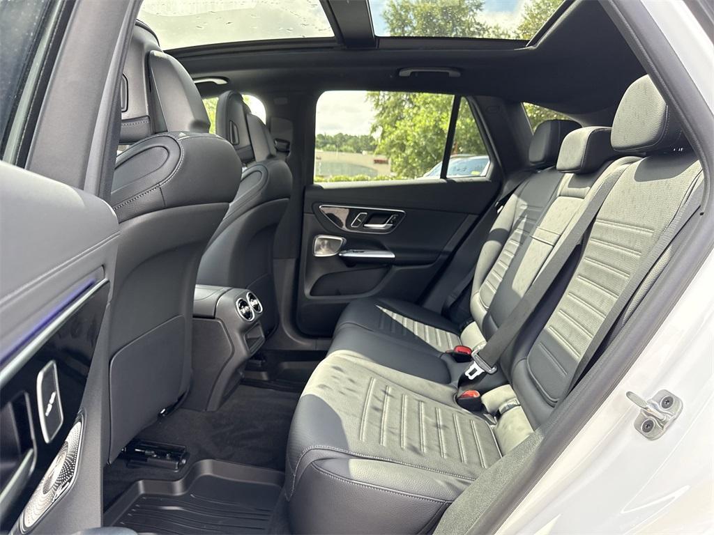 new 2025 Mercedes-Benz GLC 350e car, priced at $67,900