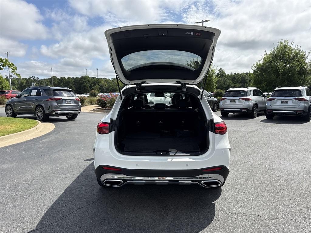 new 2025 Mercedes-Benz GLC 350e car, priced at $67,900