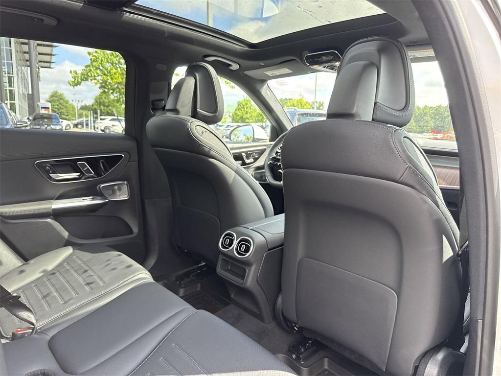 new 2025 Mercedes-Benz GLC 350e car, priced at $67,900
