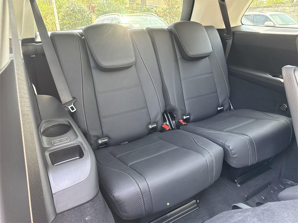 new 2025 Mercedes-Benz GLS 450 car, priced at $110,625