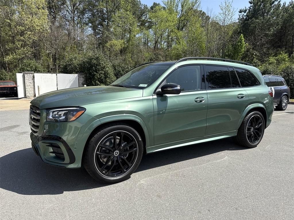 new 2025 Mercedes-Benz GLS 450 car, priced at $110,625