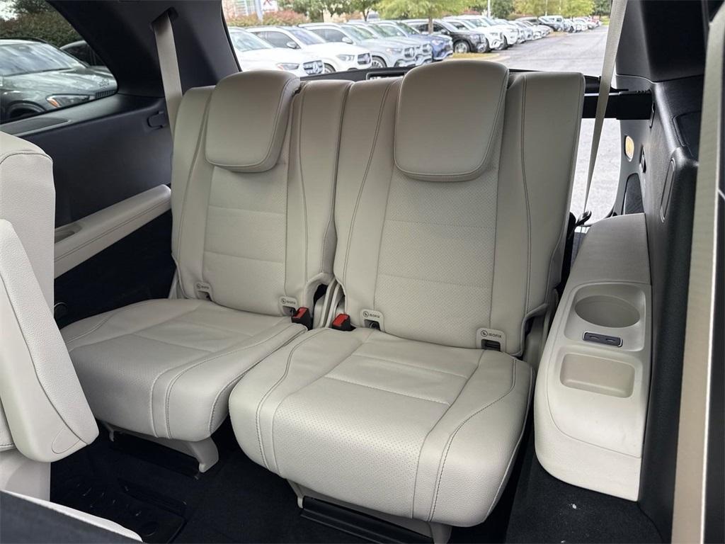 new 2025 Mercedes-Benz GLS 450 car, priced at $97,430
