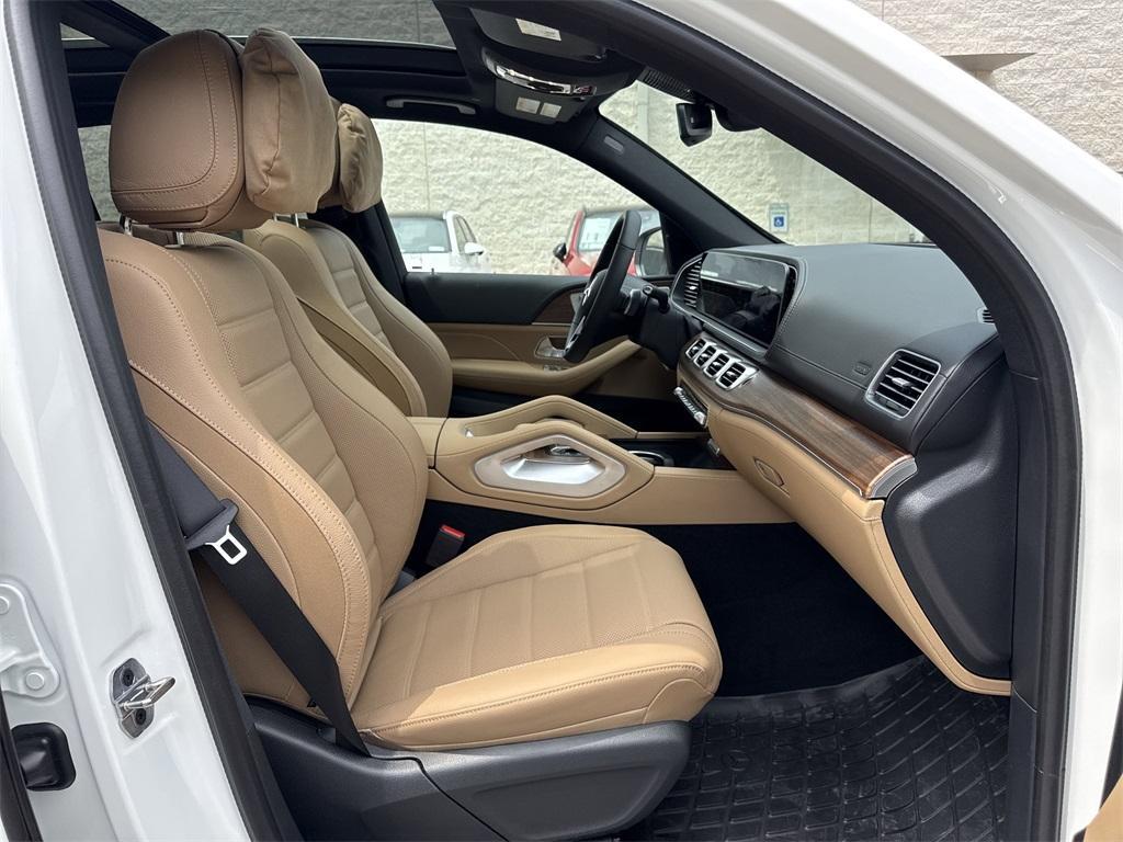 new 2025 Mercedes-Benz GLE 350 car, priced at $82,605
