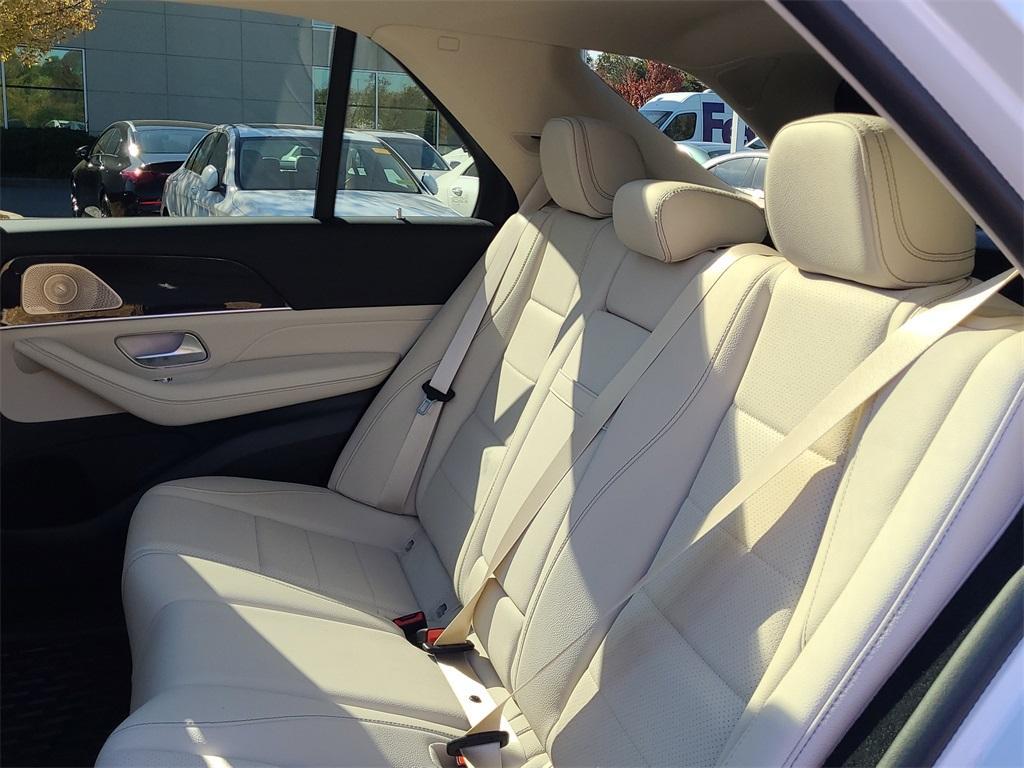 new 2026 Mercedes-Benz GLE 350 car, priced at $70,855