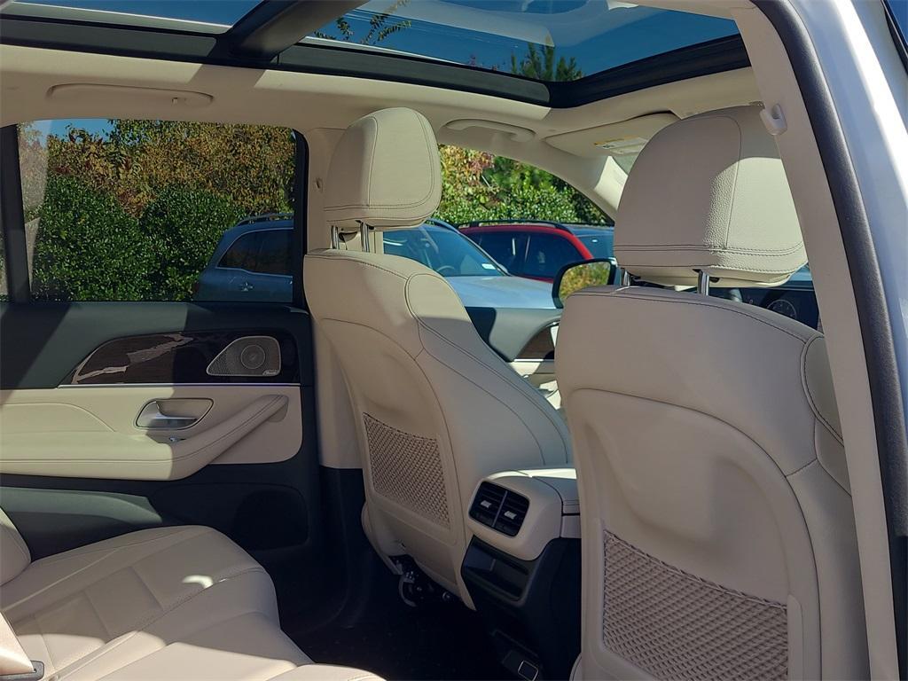 new 2026 Mercedes-Benz GLE 350 car, priced at $70,855