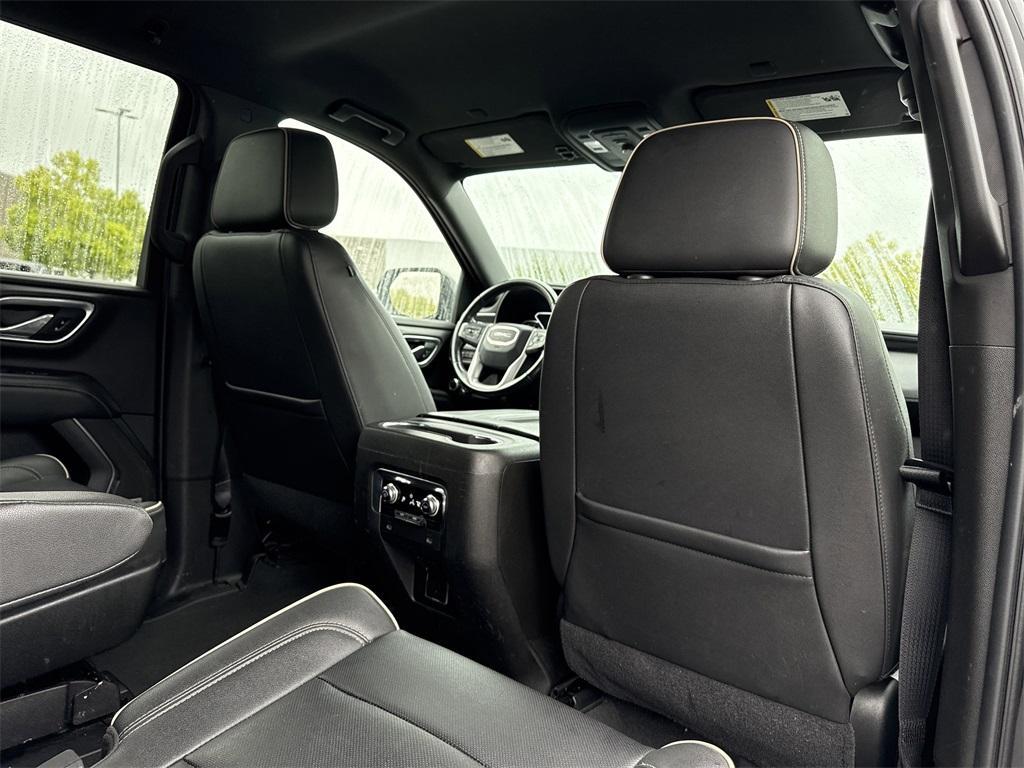 used 2021 GMC Yukon car, priced at $40,750