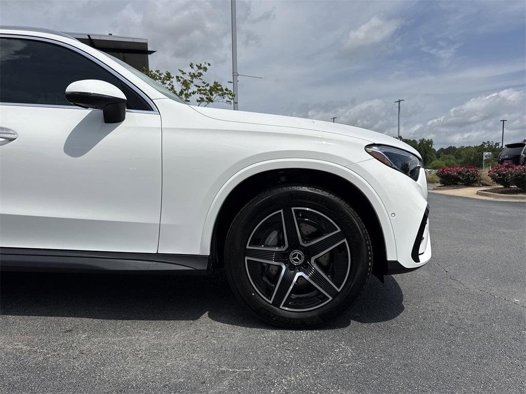 new 2025 Mercedes-Benz GLC 300 car, priced at $57,800