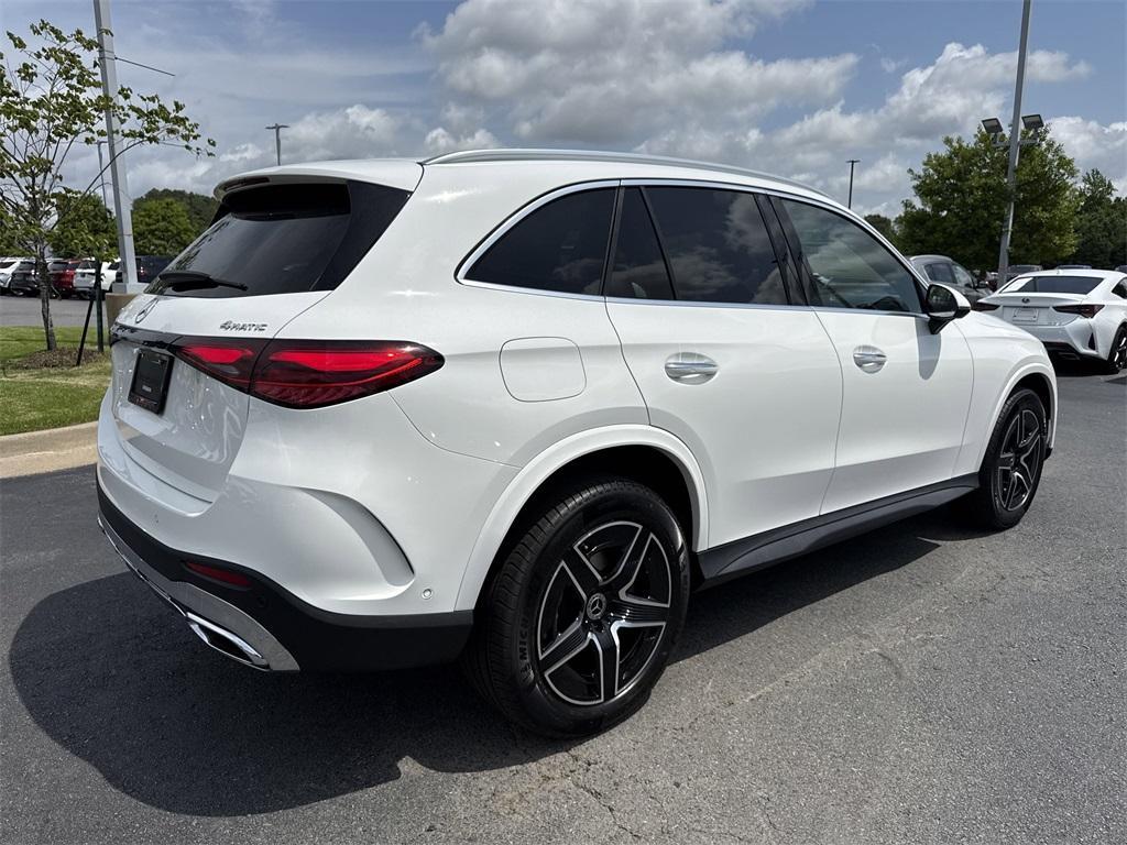 new 2025 Mercedes-Benz GLC 300 car, priced at $57,800