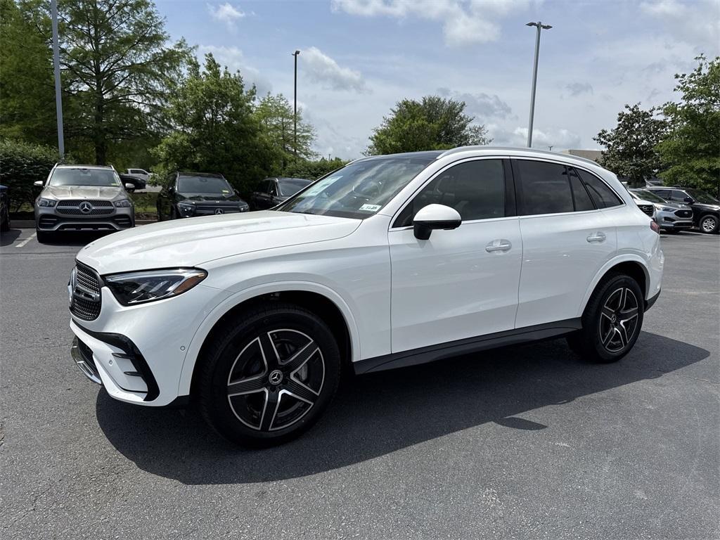 new 2025 Mercedes-Benz GLC 300 car, priced at $57,800