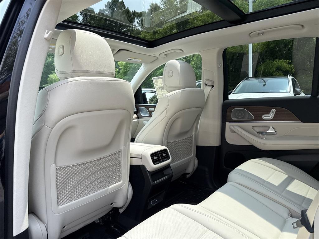 new 2025 Mercedes-Benz GLE 350 car, priced at $75,275