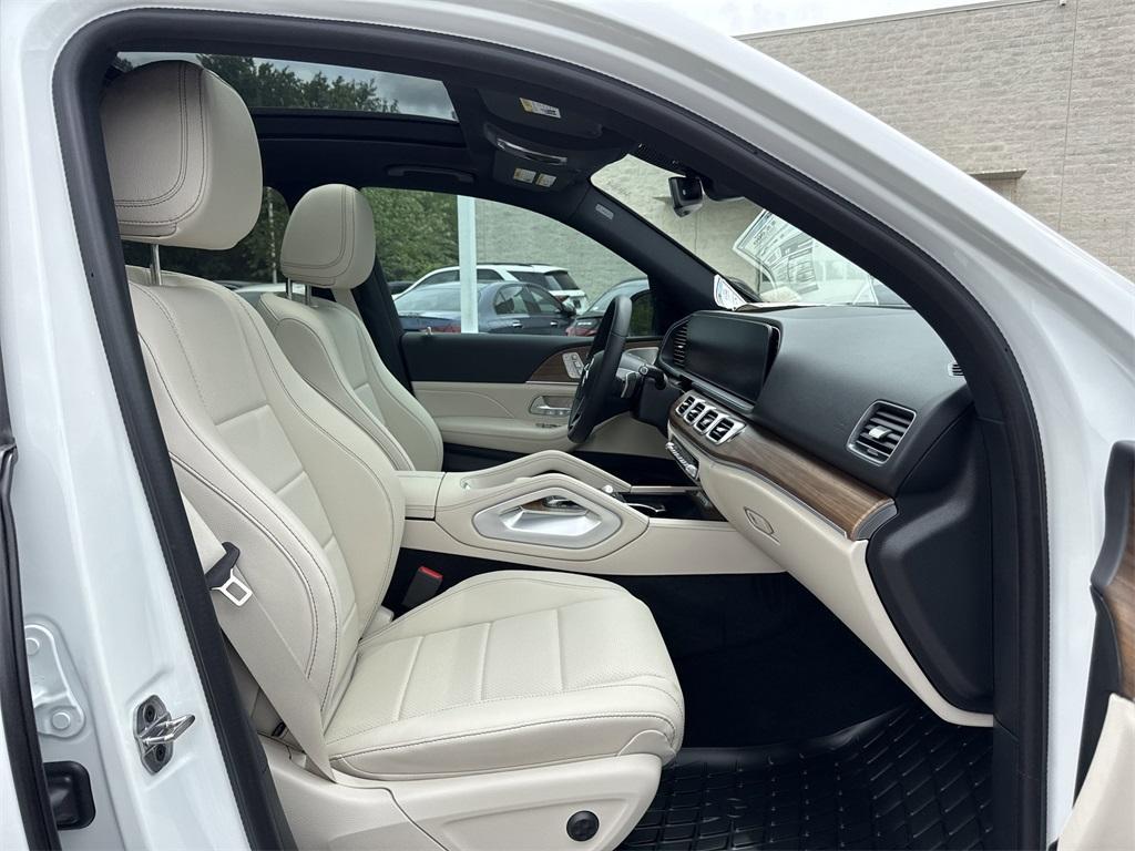 new 2025 Mercedes-Benz GLE 350 car, priced at $78,630