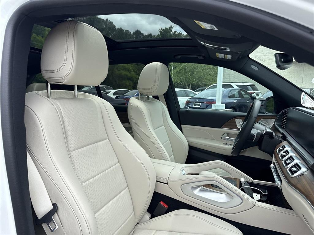 new 2025 Mercedes-Benz GLE 350 car, priced at $78,630