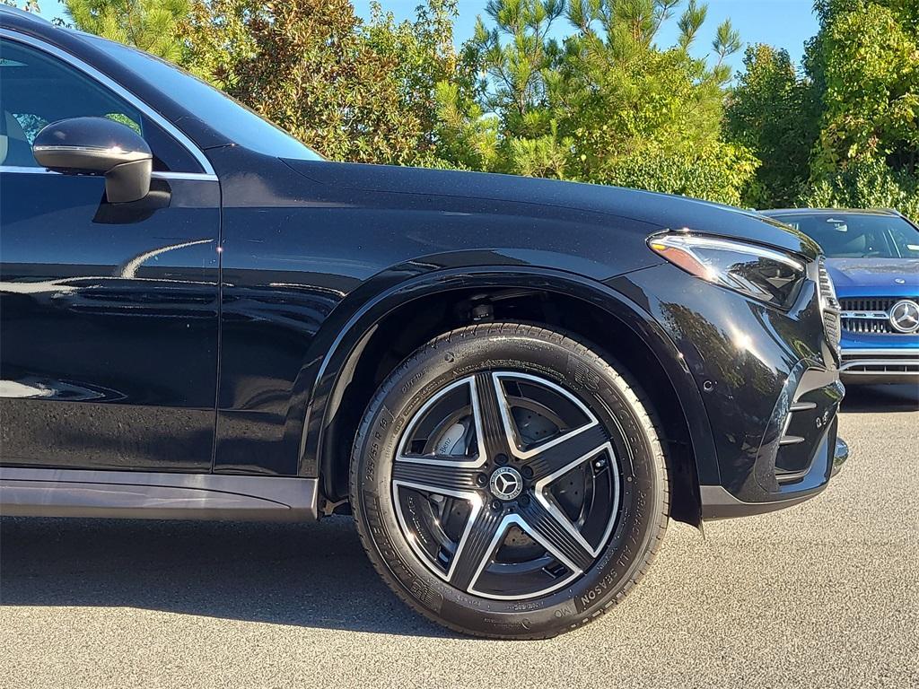 new 2026 Mercedes-Benz GLC 300 car, priced at $58,450