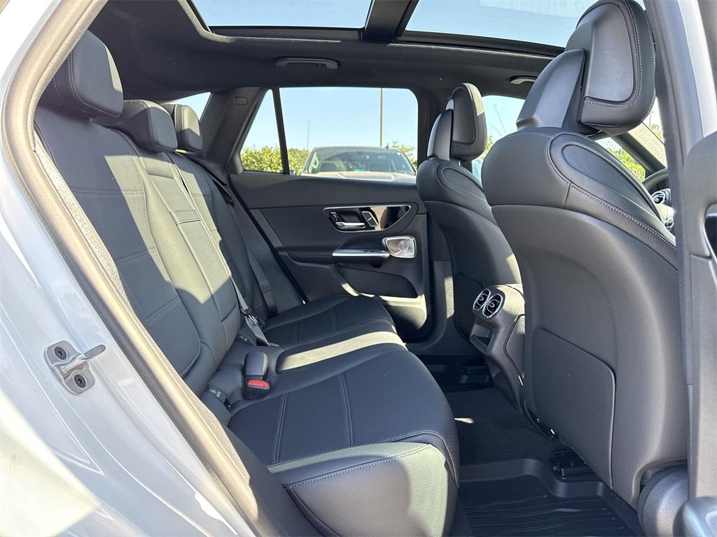 new 2025 Mercedes-Benz GLC 300 car, priced at $54,135