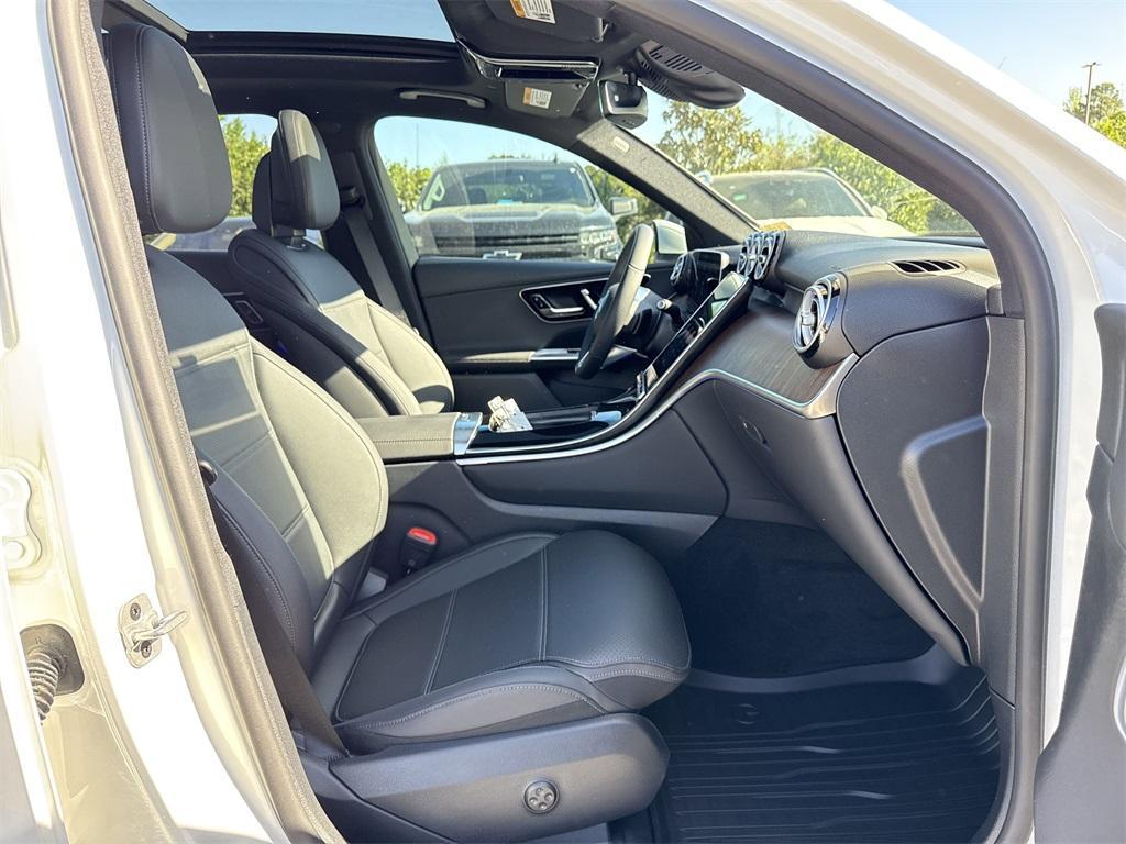 new 2025 Mercedes-Benz GLC 300 car, priced at $54,135