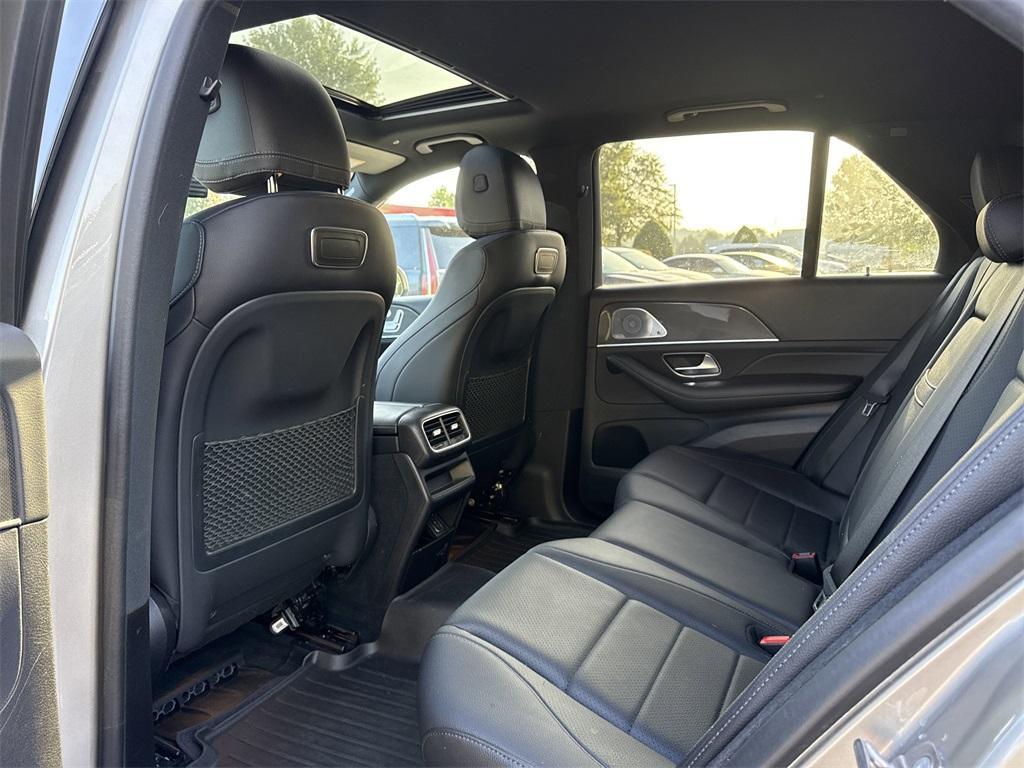 used 2020 Mercedes-Benz GLE 350 car, priced at $28,000