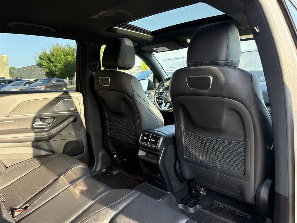 used 2020 Mercedes-Benz GLE 350 car, priced at $28,000