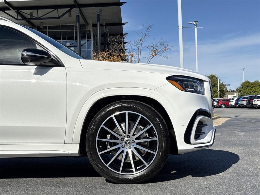 new 2026 Mercedes-Benz GLS 450 car, priced at $98,280