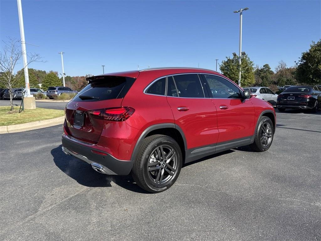 new 2025 Mercedes-Benz GLA 250 car, priced at $49,095