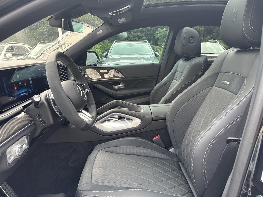 new 2025 Mercedes-Benz AMG GLE 53 car, priced at $108,215