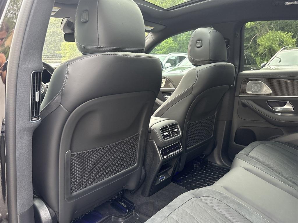 new 2025 Mercedes-Benz AMG GLE 53 car, priced at $108,215