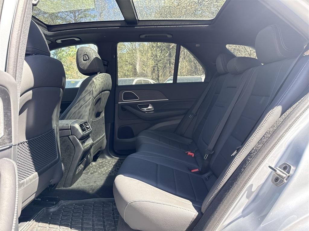 new 2025 Mercedes-Benz GLE 450e car, priced at $77,345