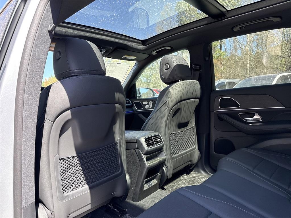new 2025 Mercedes-Benz GLE 450e car, priced at $77,345