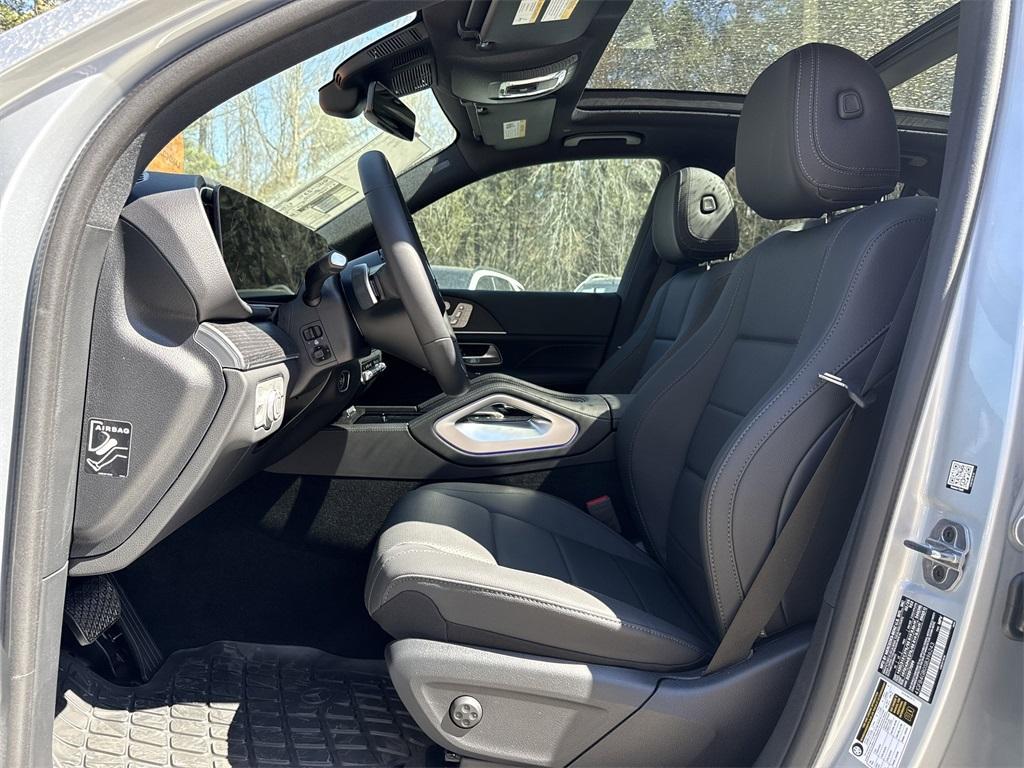 new 2025 Mercedes-Benz GLE 450e car, priced at $77,345