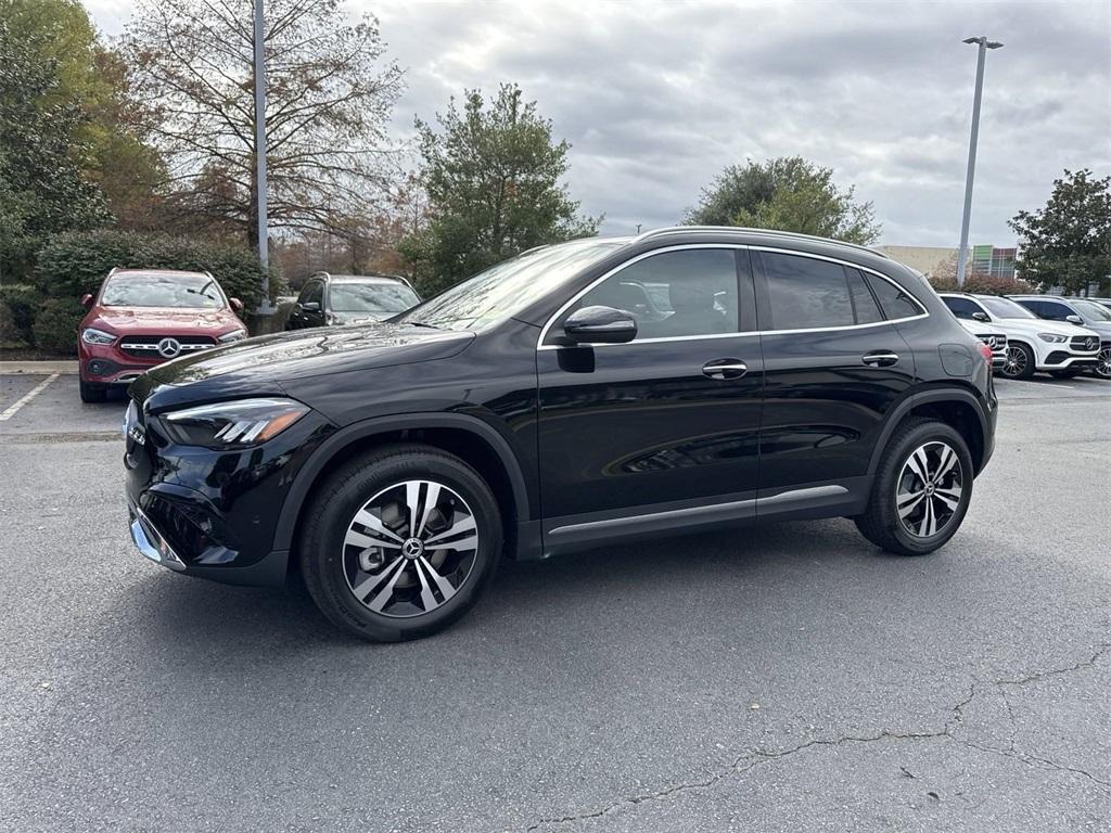 new 2025 Mercedes-Benz GLA 250 car, priced at $44,345