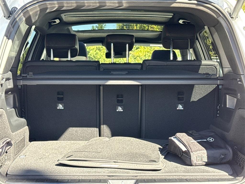 new 2026 Mercedes-Benz GLB 250 car, priced at $57,605