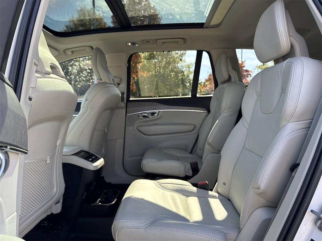 used 2022 Volvo XC90 car, priced at $41,269