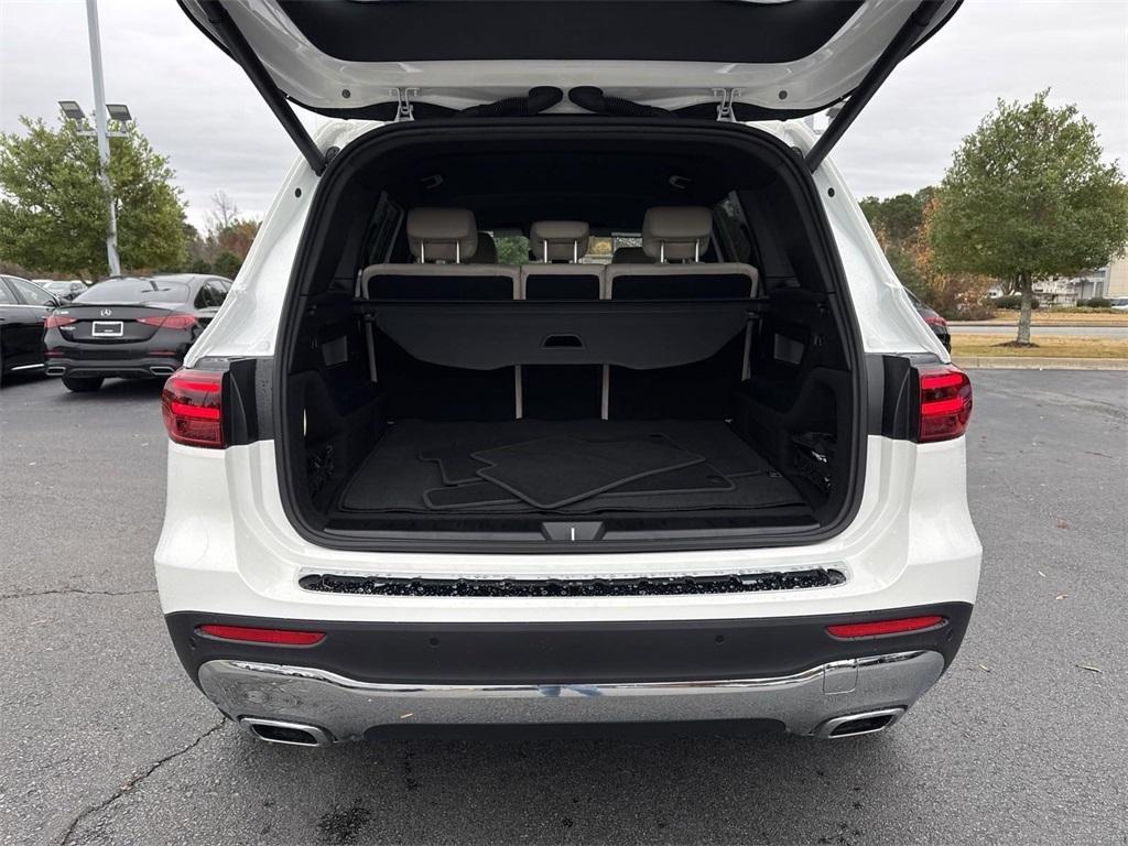 new 2025 Mercedes-Benz GLB 250 car, priced at $49,595