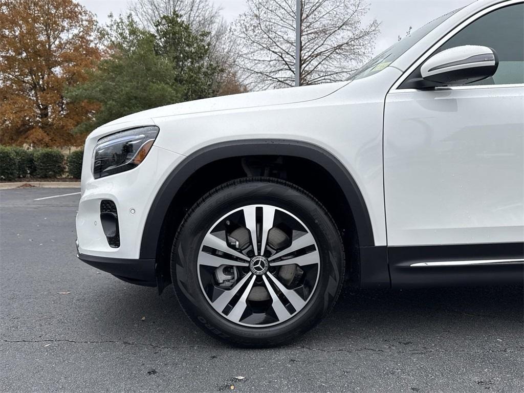 new 2025 Mercedes-Benz GLB 250 car, priced at $49,595