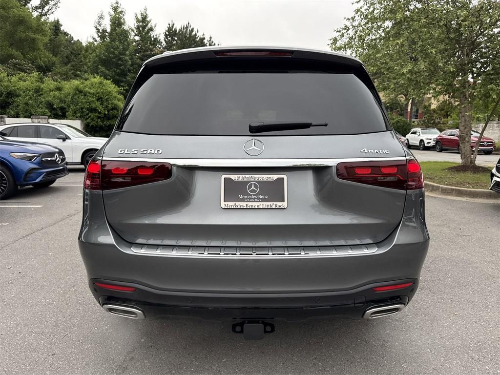 new 2025 Mercedes-Benz GLS 580 car, priced at $122,645