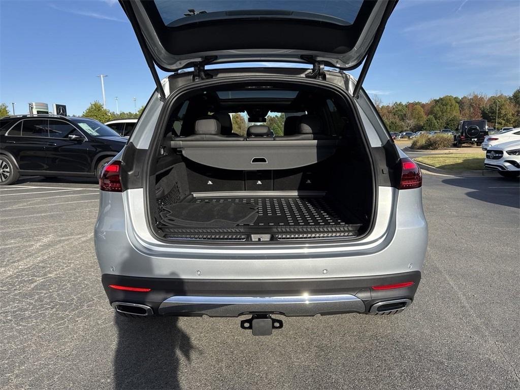 new 2025 Mercedes-Benz GLE 450 car, priced at $75,795
