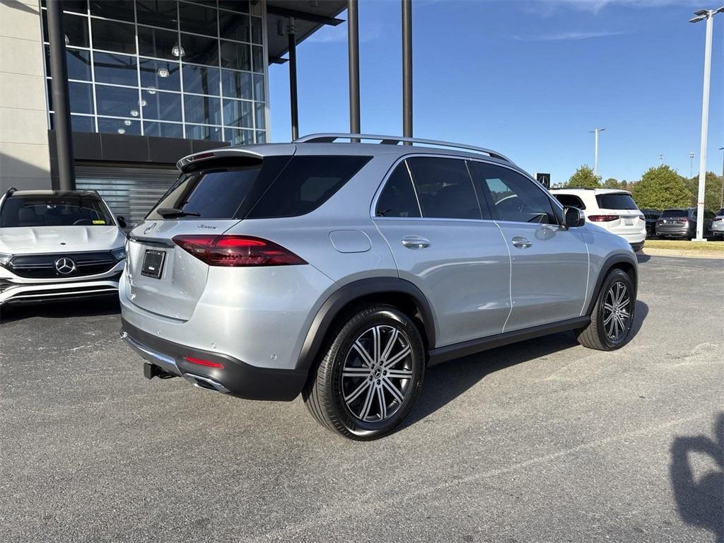 new 2025 Mercedes-Benz GLE 450 car, priced at $75,795