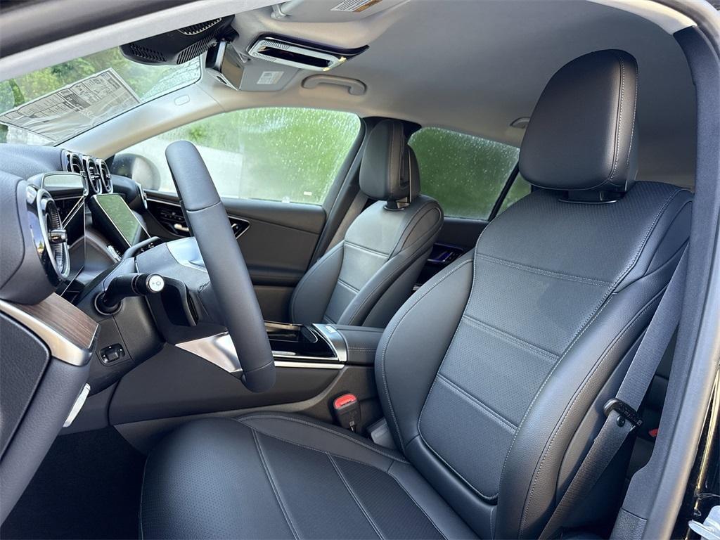 new 2025 Mercedes-Benz GLC 350e car, priced at $63,650