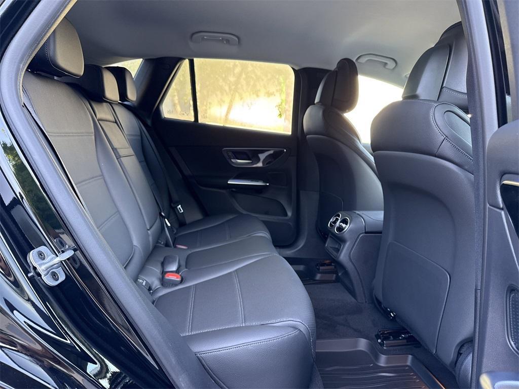 new 2025 Mercedes-Benz GLC 350e car, priced at $63,650