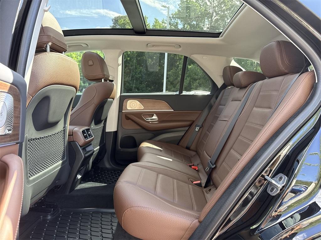new 2025 Mercedes-Benz GLE 350 car, priced at $75,650